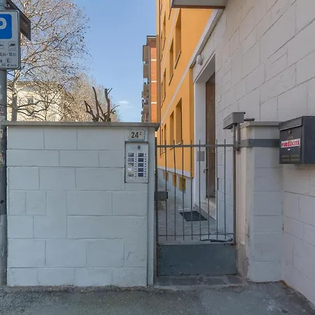 Apartmán Guesthost - A 500 Mt Dalla Certosa Boloňa